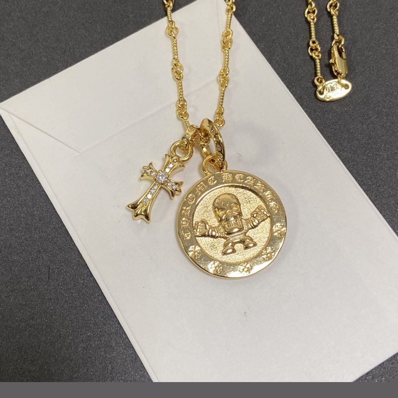 Ch**me He**ts necklaces